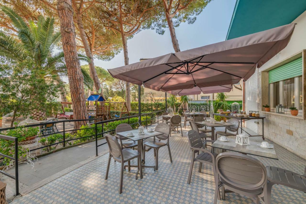 Hotel Massimo Marina di Cecina Exterior photo
