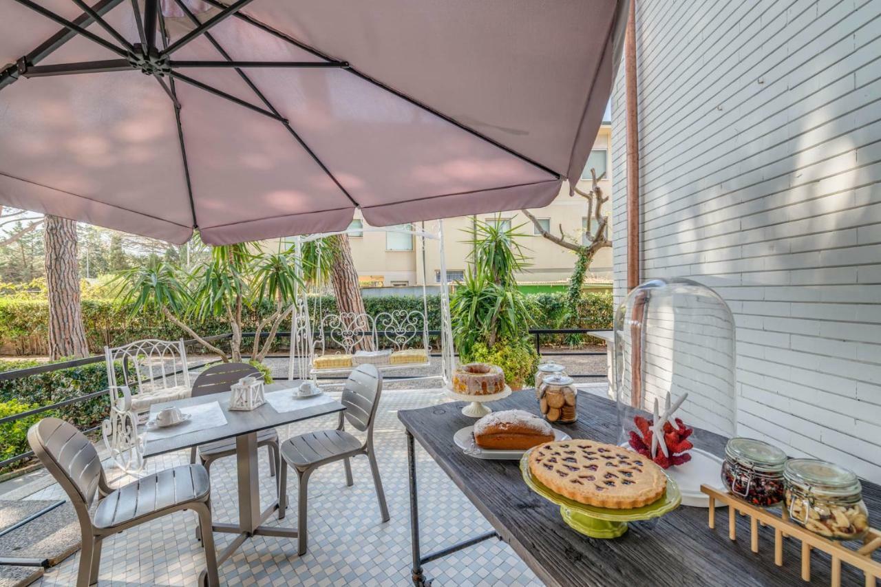 Hotel Massimo Marina di Cecina Exterior photo